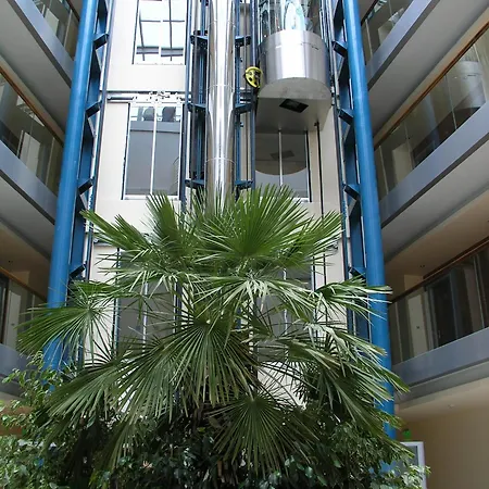 Marina Palace, Affiliated By Melia (adults Only) ホテル ネセバル