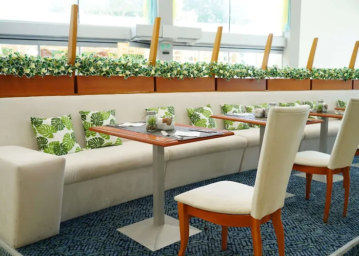 Marina Palace, Affiliated By Melia (adults Only)