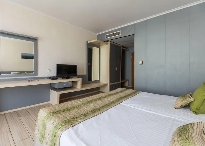 Marina Palace, Affiliated By Melia (adults Only)