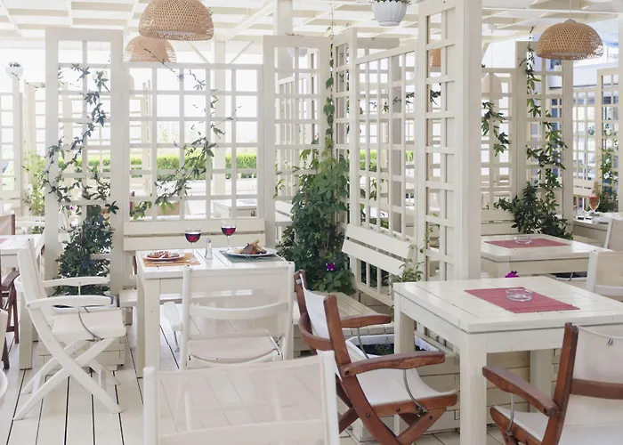 Marina Palace, Affiliated By Melia (adults Only) Nessebar