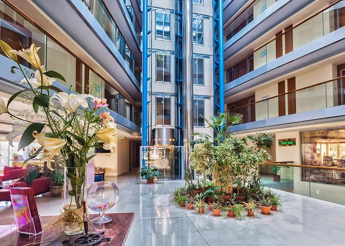 Marina Palace, Affiliated By Melia (adults Only)