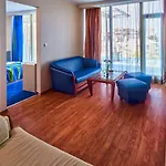 酒店 Marina Palace, Affiliated By Melia, Adults Only 16 4*