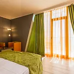 Hotel Marina Palace, Affiliated By Melia, Adults Only & All Inclusive, Renovated 4* ネセバル