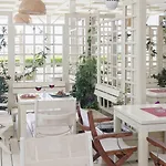 Marina Palace, Affiliated By Melia, Adults Only 16 内塞伯尔