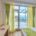 Marina Palace, Affiliated By Melia, Adults Only 16 内塞伯尔