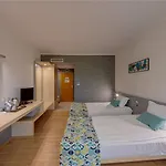 Marina Palace, Affiliated By Melia, Adults Only 16 4* 内塞伯尔