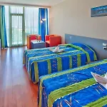 ホテル Hotel Marina Palace, Affiliated By Melia, Adults Only & All Inclusive, Renovated ネセバル