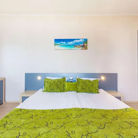 Marina Palace, Affiliated By Melia, Adults Only & Inclusive, Renovated Хотел